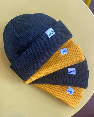 Yellow beanie, yellow hat, yellow merch, yellow beanie gift, gorro amarillo, coffee lovers, coffee shop, coffee gifts, que onda, Fishermans beanie cap