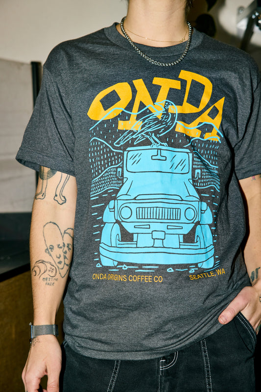 Gray t-shirt, t-shirt with car on it, Onda t-shirt, onda car t-shirt, shirt with art from Guatemala, coffee gift, car gift t-shirt